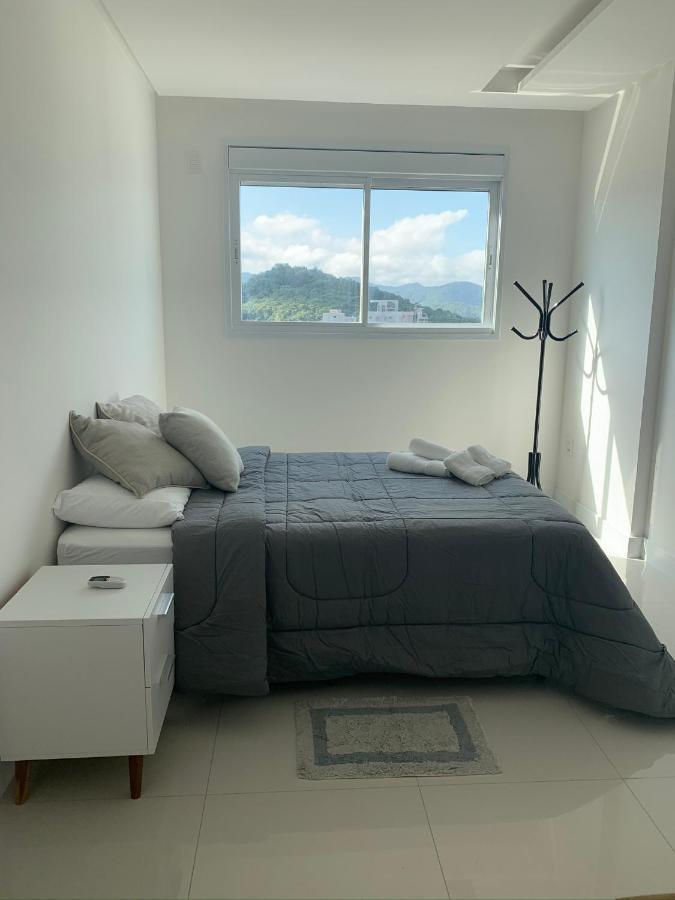 Cobertura Com Belissima Vista Para O Mar E Jacuzzi Itapema Luaran gambar